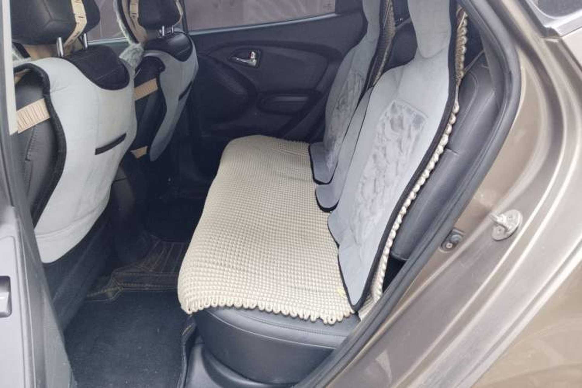 Used Hyundai ix35 2012 2.0L Automatic Two-Wheel Drive Elite Edition GLS Left Rear Seat