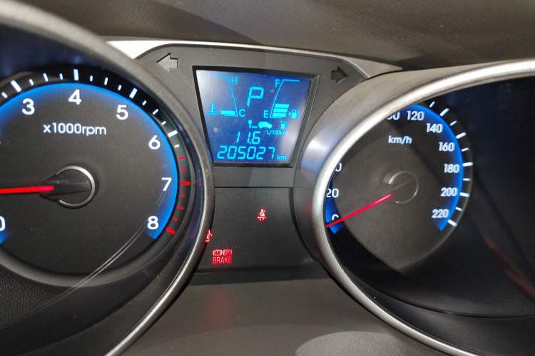 Used Hyundai ix35 2012 2.0L Automatic Two-Wheel Drive Elite Edition GLS Odometer Close Up