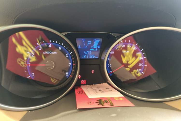 Used Hyundai ix35 2012 2.0L Automatic Two-Wheel Drive Elite Edition GLS Odometer Close Up