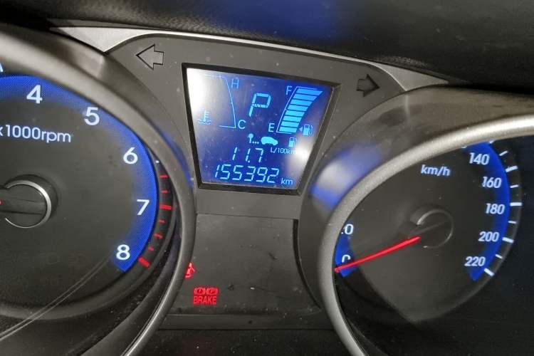 Used Hyundai ix35 2012 2.0L Automatic Two-Wheel Drive Elite Edition GLS Odometer Close Up