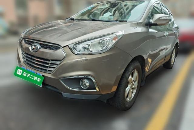 Used Hyundai ix35 2012 2.0L Manual Two-Wheel Drive New Edition GL