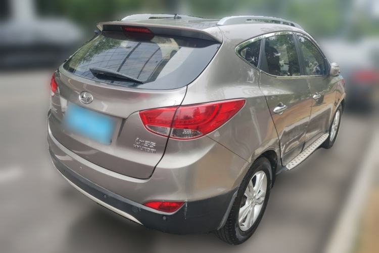 Used Hyundai ix35 2012 2.0L Automatic Two-Wheel Drive Elite Edition GLS Rear Right 45 Deg