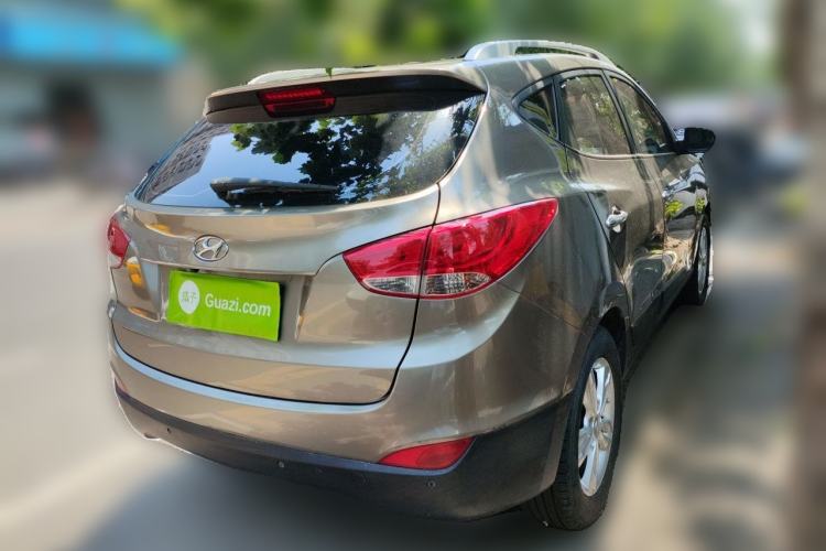 Used Hyundai ix35 2012 2.0L Automatic Two-Wheel Drive Elite Edition GLS Rear Right 45 Deg