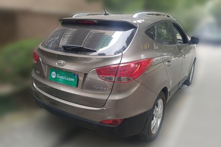 Used Hyundai ix35 2012 2.0L Automatic Two-Wheel Drive Elite Edition GLS Rear Right 45 Deg