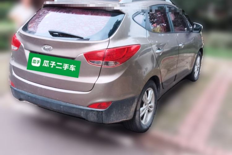 Used Hyundai ix35 2012 2.0L Automatic Two-Wheel Drive New Edition GL Rear Right 45 Deg