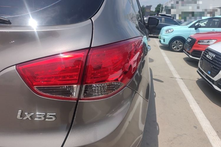 Used Hyundai ix35 2012 2.0L Automatic Two-Wheel Drive Elite Edition GLS Right Rear Taillight
