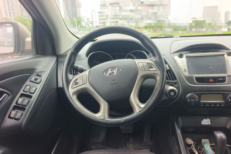 Used Hyundai ix35 2012 2.0L Automatic Two-Wheel Drive Elite Edition GLS Steering Wheel