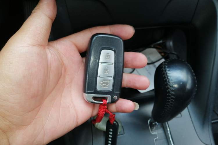 Used Hyundai ix35 2012 2.0L Automatic Two-Wheel Drive Elite Edition GLS Vehicle Key
