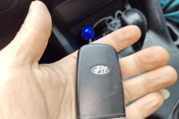 Used Hyundai ix35 2012 2.0L Automatic Two-Wheel Drive Elite Edition GLS Vehicle Key