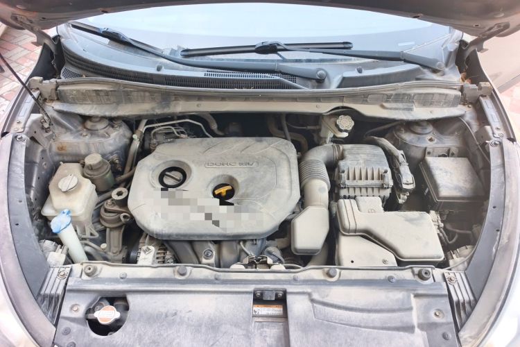 Used Hyundai ix35 2012 2.0L Automatic Two-Wheel Drive Elite Edition GLS Engine Bay