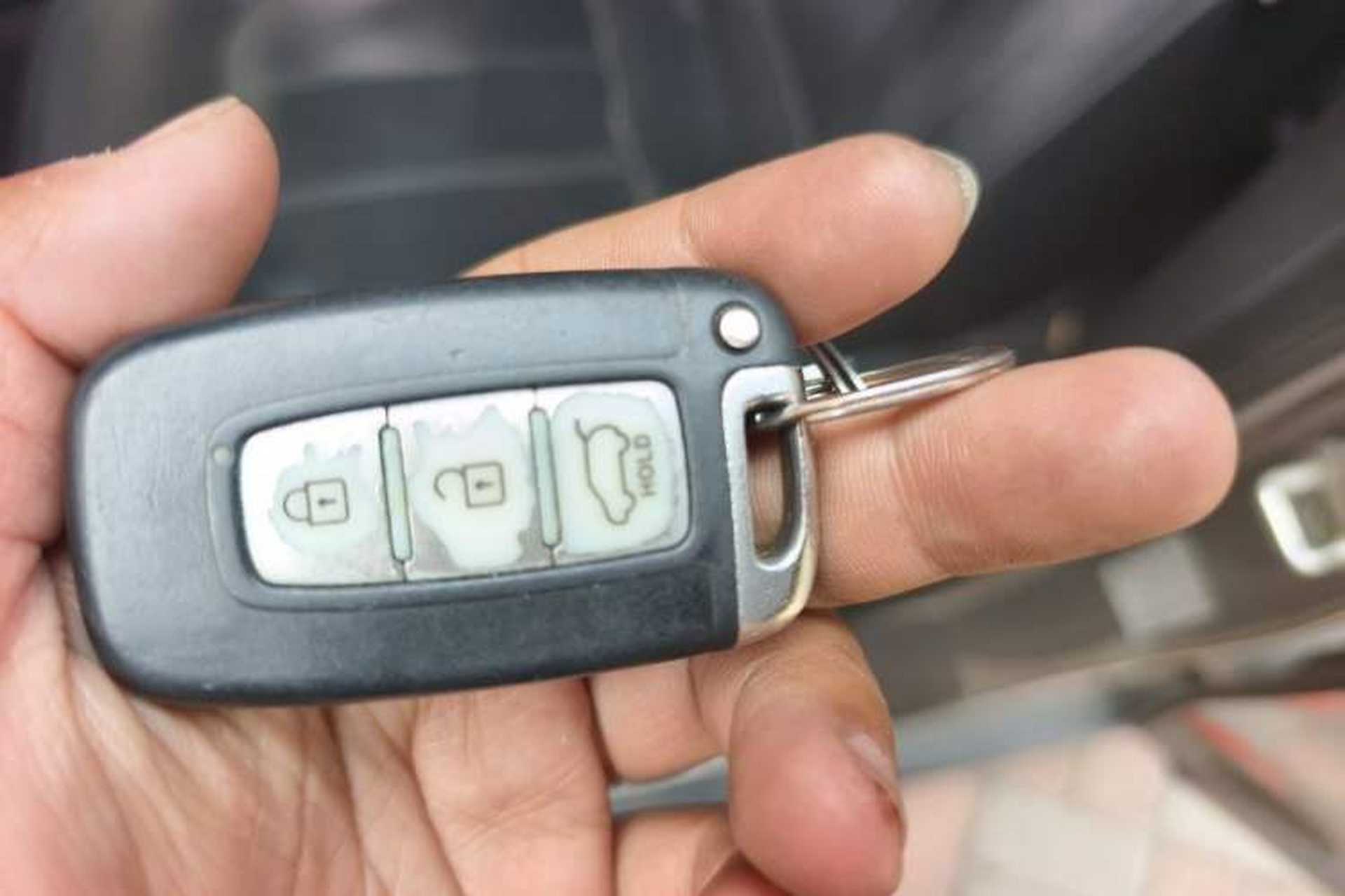 Used Hyundai ix35 2012 2.0L Automatic Two-Wheel Drive Elite Edition GLS Vehicle Key
