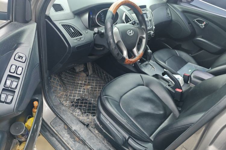 Used Hyundai ix35 2012 2.0L Automatic Two-Wheel Drive New Edition GL Driver Seat