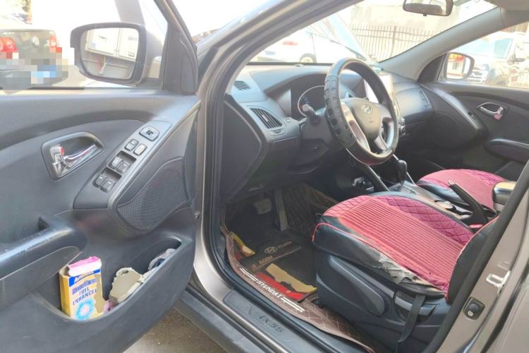 Used Hyundai ix35 2012 2.0L Automatic Two-Wheel Drive New Edition GL Driver Seat