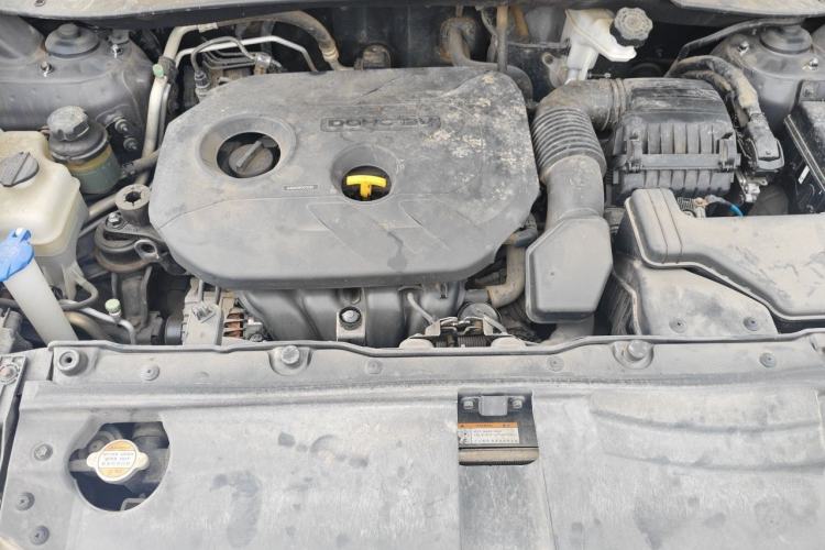 Used Hyundai ix35 2012 2.0L Automatic Two-Wheel Drive New Edition GL Engine Bay