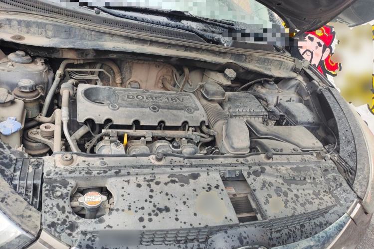 Used Hyundai ix35 2012 2.0L Manual Two-Wheel Drive New Edition GL Engine Bay