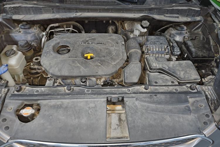 Used Hyundai ix35 2012 2.0L Automatic Two-Wheel Drive Elite Edition GLS Engine Bay