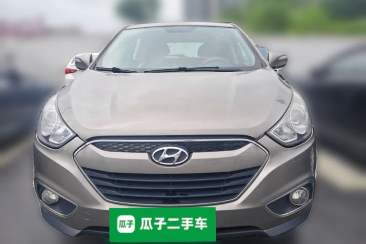 Used Hyundai ix35 2012 2.0L Automatic Two-Wheel Drive New Edition GL Front