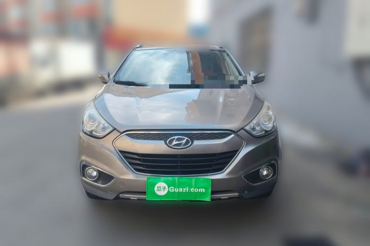 Used Hyundai ix35 2012 2.0L Automatic Two-Wheel Drive New Edition GL Front