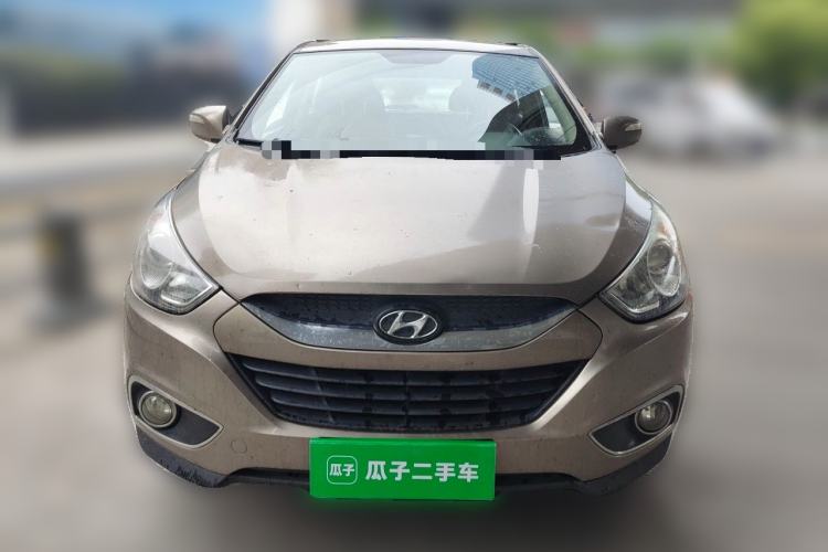 Used Hyundai ix35 2012 2.0L Manual Two-Wheel Drive New Edition GL Front