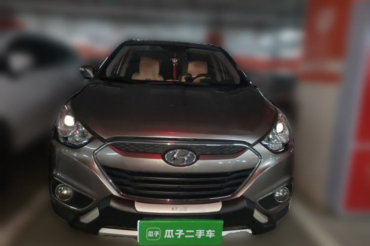 Used Hyundai ix35 2012 2.0L Automatic Two-Wheel Drive Elite Edition GLS Front