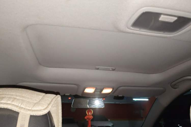 Used Hyundai ix35 2012 2.0L Automatic Two-Wheel Drive Elite Edition GLS Headliner