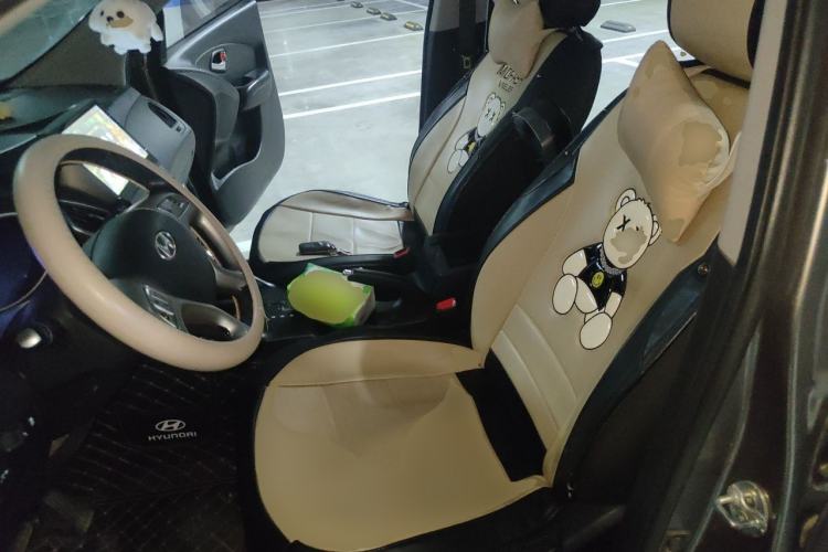 Used Hyundai ix35 2012 2.0L Automatic Two-Wheel Drive Elite Edition GLS Left Front Seat