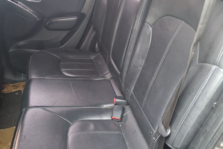 Used Hyundai ix35 2012 2.0L Automatic Two-Wheel Drive Elite Edition GLS Left Rear Seat