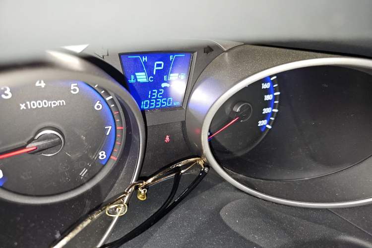 Used Hyundai ix35 2012 2.0L Automatic Two-Wheel Drive Elite Edition GLS Odometer Close Up