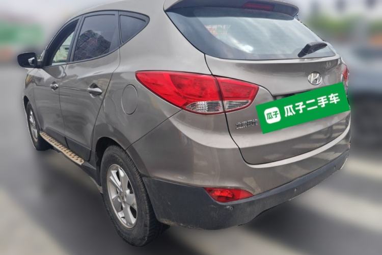 Used Hyundai ix35 2012 2.0L Automatic Two-Wheel Drive New Edition GL Rear Left 45 Deg