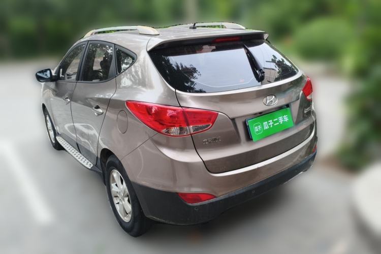 Used Hyundai ix35 2012 2.0L Automatic Two-Wheel Drive New Edition GL Rear Left 45 Deg