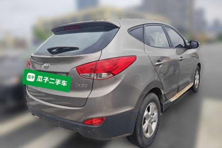 Used Hyundai ix35 2012 2.0L Automatic Two-Wheel Drive New Edition GL Rear Right 45 Deg