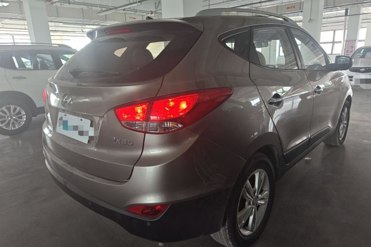 Used Hyundai ix35 2012 2.0L Automatic Two-Wheel Drive Elite Edition GLS Rear Right 45 Deg