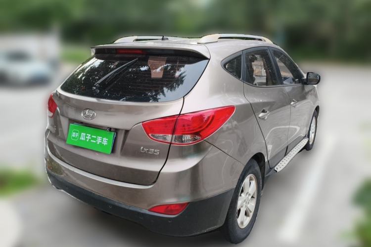 Used Hyundai ix35 2012 2.0L Automatic Two-Wheel Drive New Edition GL Rear Right 45 Deg