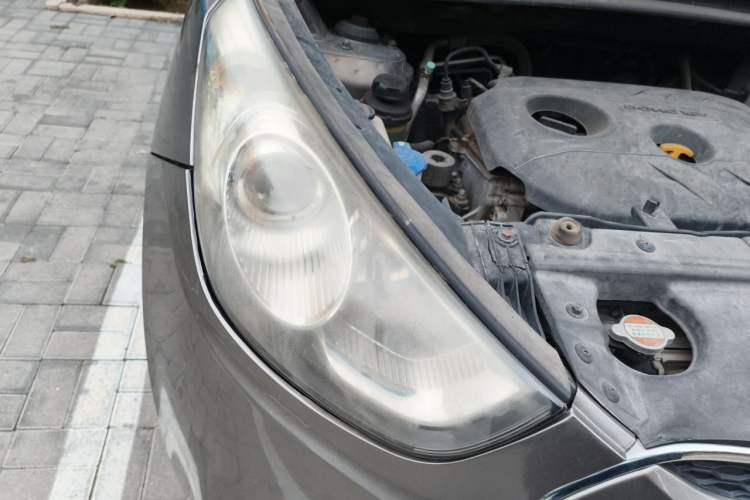 Used Hyundai ix35 2012 2.0L Automatic Two-Wheel Drive New Edition GL Right Front Headlight