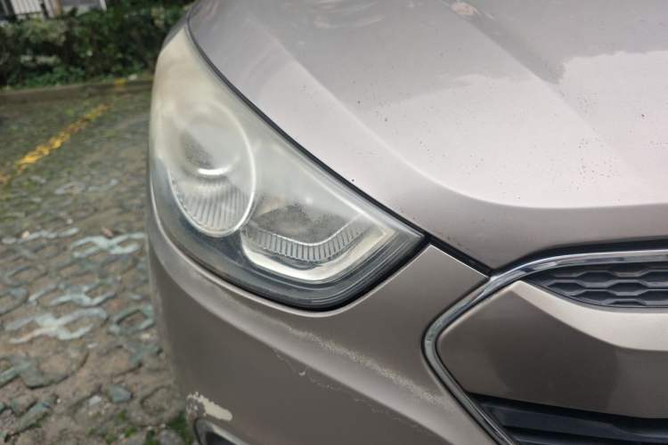 Used Hyundai ix35 2012 2.0L Automatic Two-Wheel Drive Elite Edition GLS Right Front Headlight