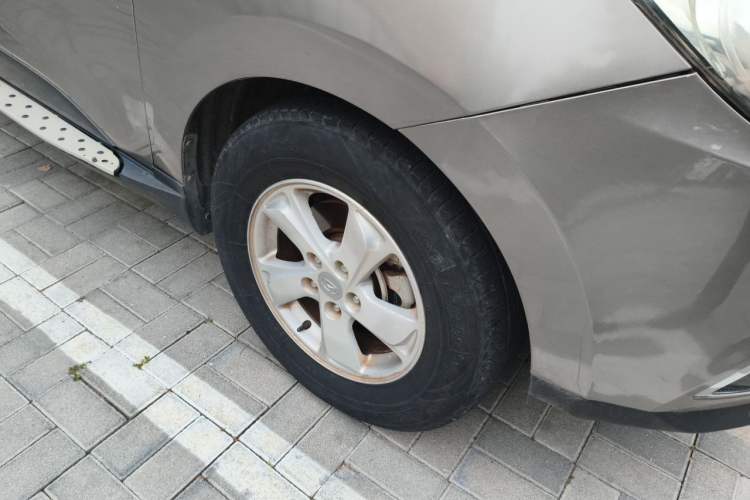Used Hyundai ix35 2012 2.0L Automatic Two-Wheel Drive New Edition GL Right Front Wheel Hub