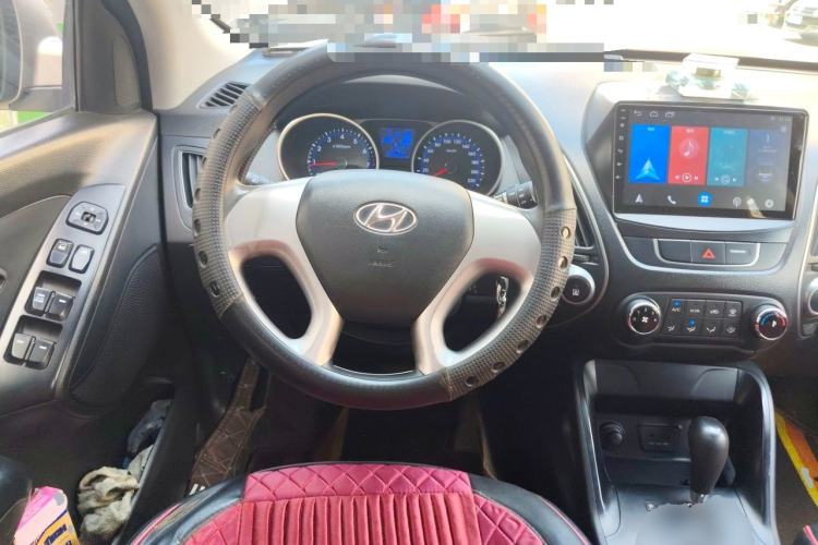 Used Hyundai ix35 2012 2.0L Automatic Two-Wheel Drive New Edition GL Steering Wheel