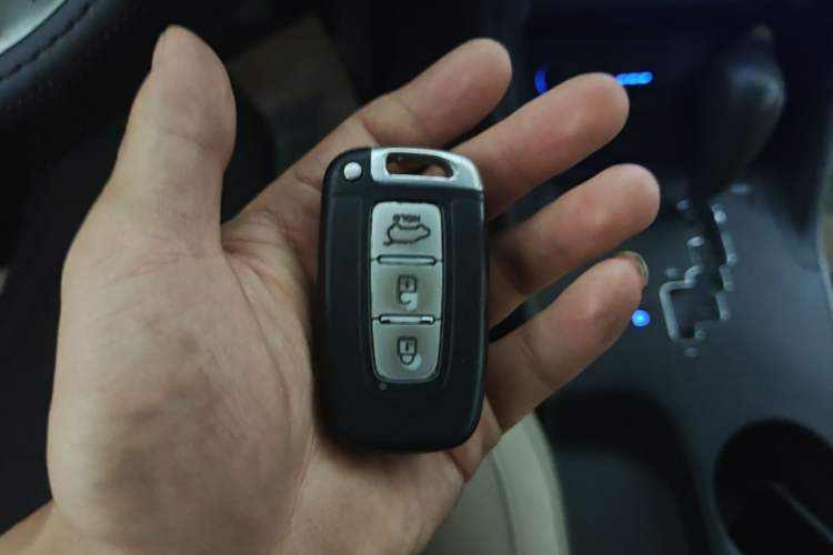 Used Hyundai ix35 2012 2.0L Automatic Two-Wheel Drive Elite Edition GLS Vehicle Key
