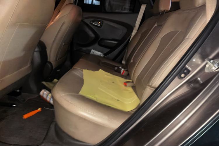 Used Hyundai ix35 2012 2.0L Automatic Two-Wheel Drive Elite Edition GLS Left Rear Seat