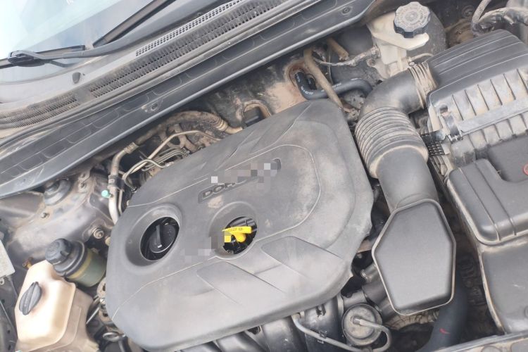 Used Hyundai ix35 2012 2.0L Automatic Two-Wheel Drive Elite Edition GLS Engine Bay