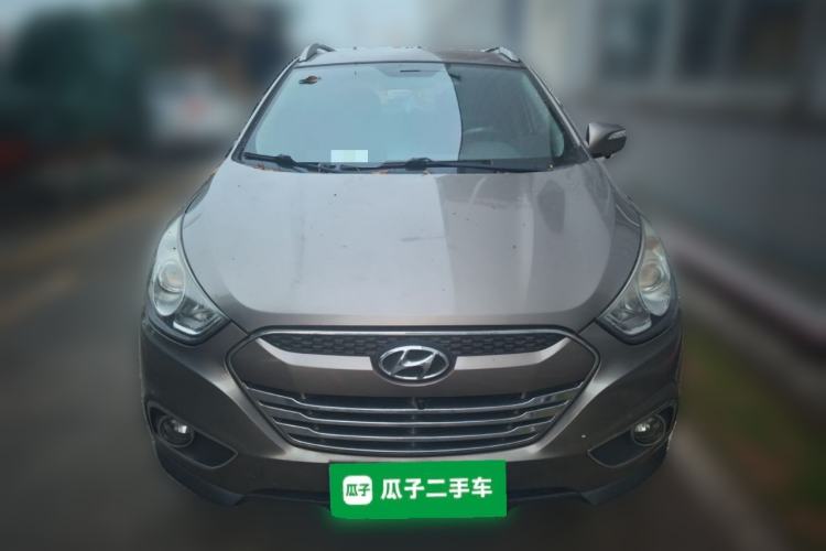 Used Hyundai ix35 2012 2.0L Manual Two-Wheel Drive New Edition GL Front