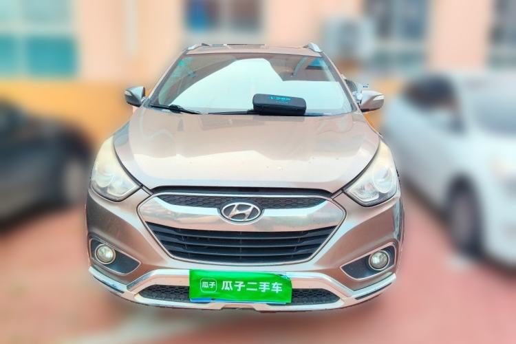 Used Hyundai ix35 2012 2.0L Automatic Two-Wheel Drive Elite Edition GLS Front