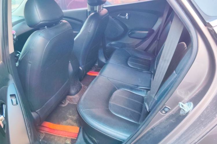 Used Hyundai ix35 2012 2.0L Automatic Two-Wheel Drive Elite Edition GLS Left Rear Seat