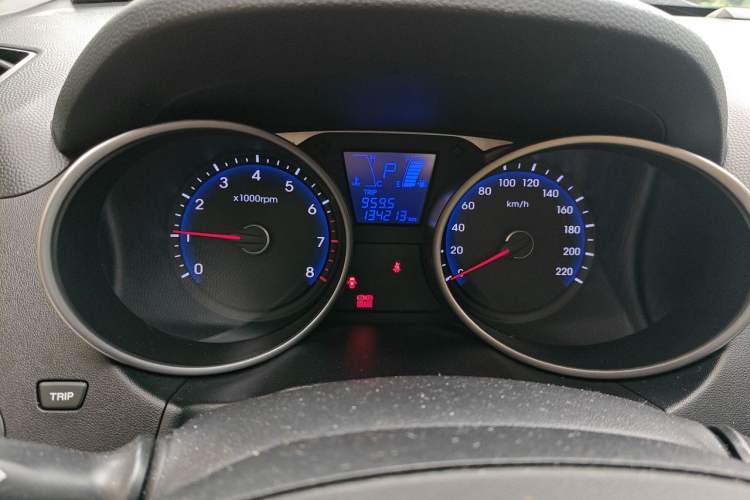 Used Hyundai ix35 2012 2.0L Automatic Two-Wheel Drive Elite Edition GLS Odometer Close Up