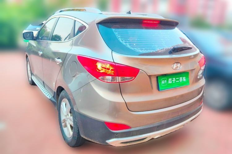 Used Hyundai ix35 2012 2.0L Automatic Two-Wheel Drive Elite Edition GLS Rear Left 45 Deg