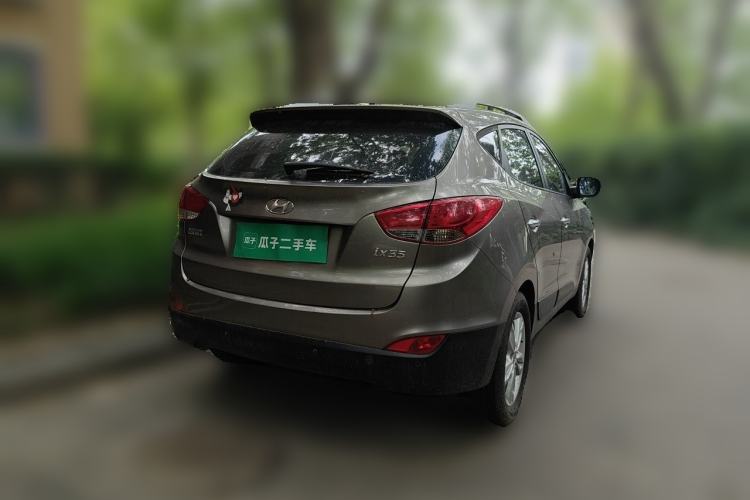 Used Hyundai ix35 2012 2.0L Automatic Two-Wheel Drive Elite Edition GLS Rear Right 45 Deg