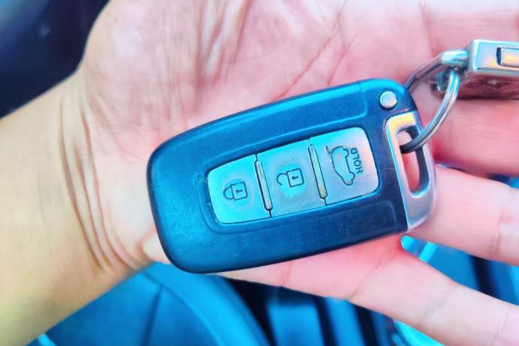 Used Hyundai ix35 2012 2.0L Automatic Two-Wheel Drive Elite Edition GLS Vehicle Key