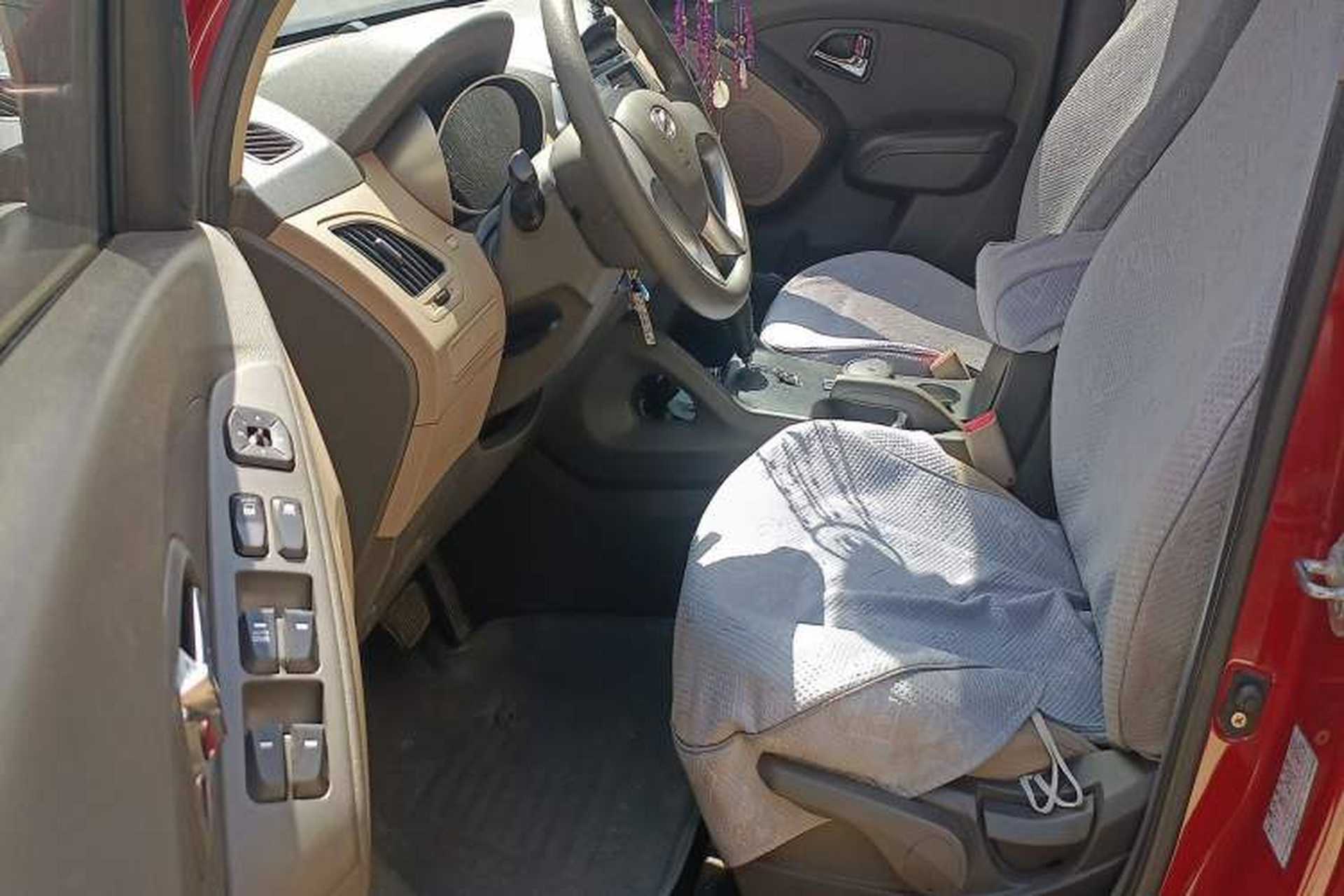Used Hyundai ix35 2012 2.0L Automatic Two-Wheel Drive New Edition GL Driver Seat