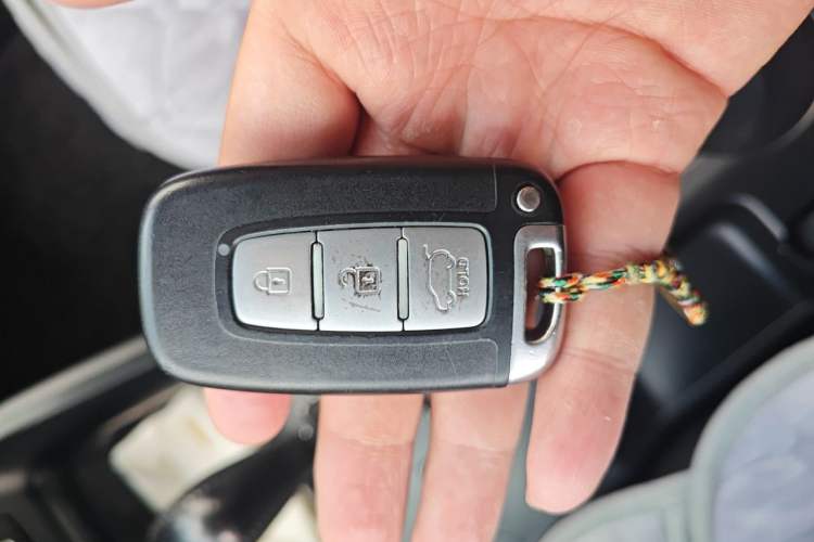 Used Hyundai ix35 2012 2.0L Automatic Two-Wheel Drive Elite Edition GLS Vehicle Key