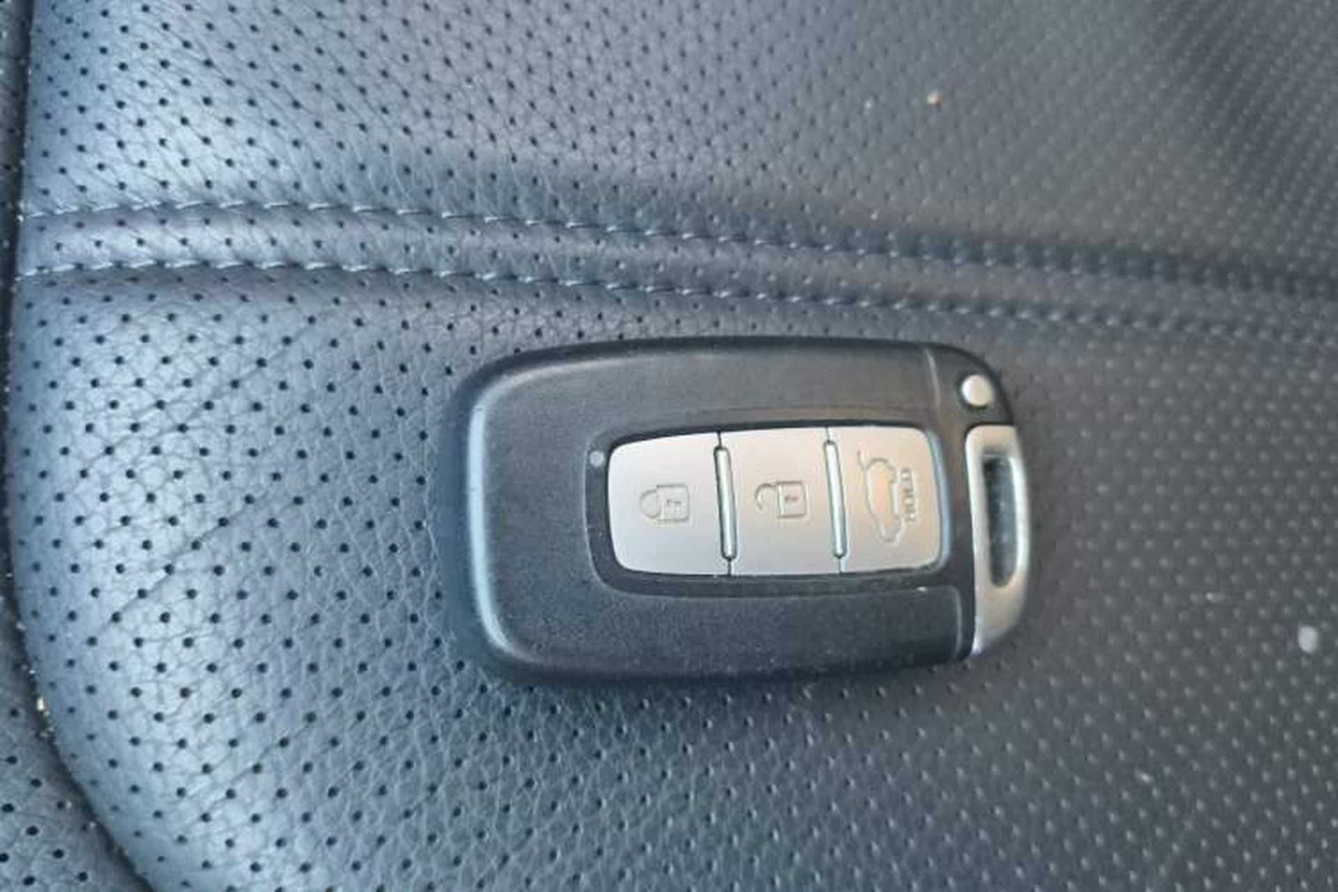 Used Hyundai ix35 2012 2.0L Automatic Two-Wheel Drive Elite Edition GLS Vehicle Key